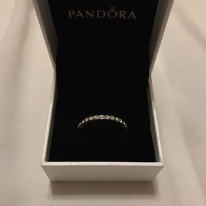 Pandora Silver Stackable Ring 🌟